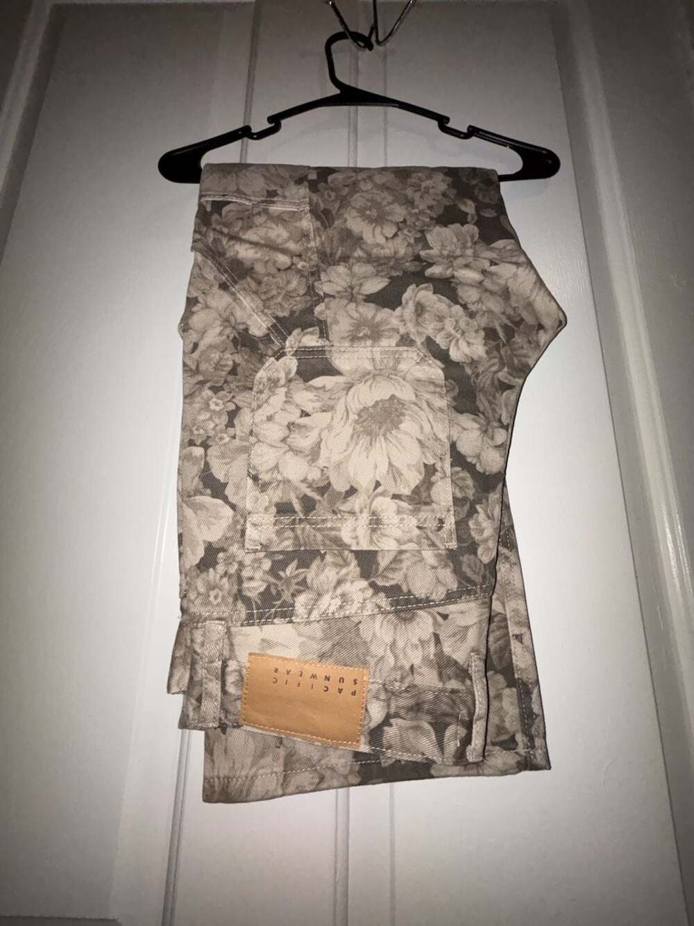 PacSun Baggy Floral Print Jeans 30x30